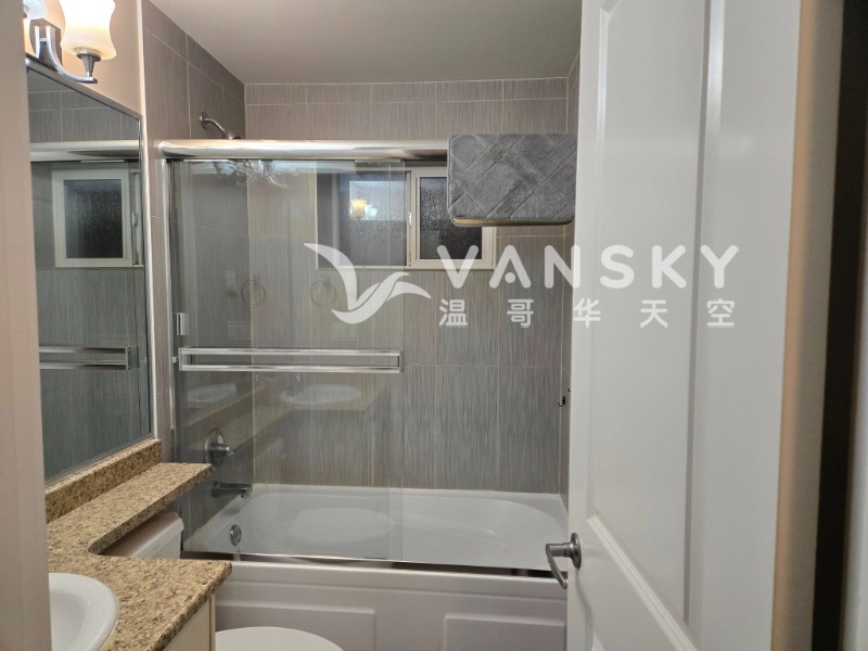 251027095357_basement bath.jpg